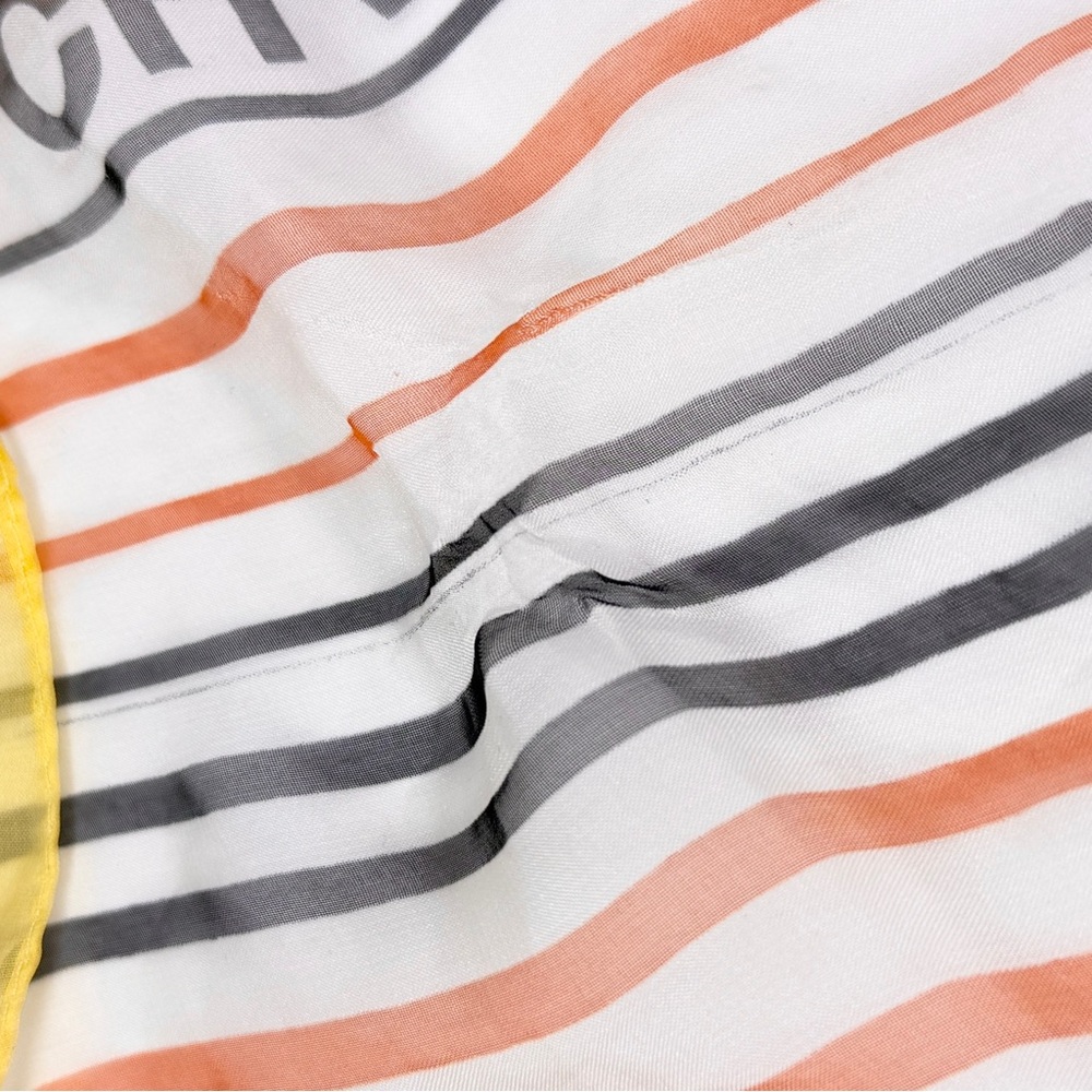 Vintage Chanel 100% Silk Scarf - Picture 5 of 9